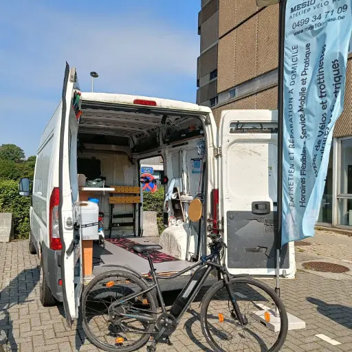 réparation devant l'hopital de la citadelle